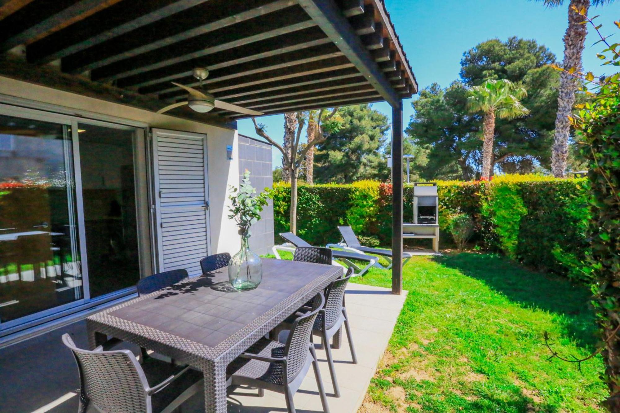 Las Palmeras 1 - Only Families Cambrils Exterior photo